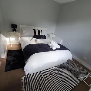  Pensión Yolo House Reino Unido